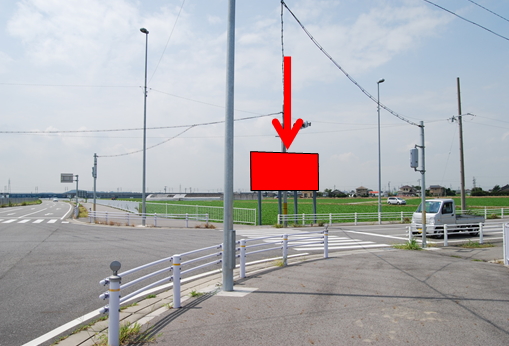 ����s�����������M��